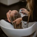Haarbotox Zürich: Reparatur statt Glättung, ehrlich erklärt