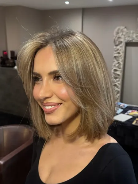 Schöner Frauenhaarschnitt Bellevue